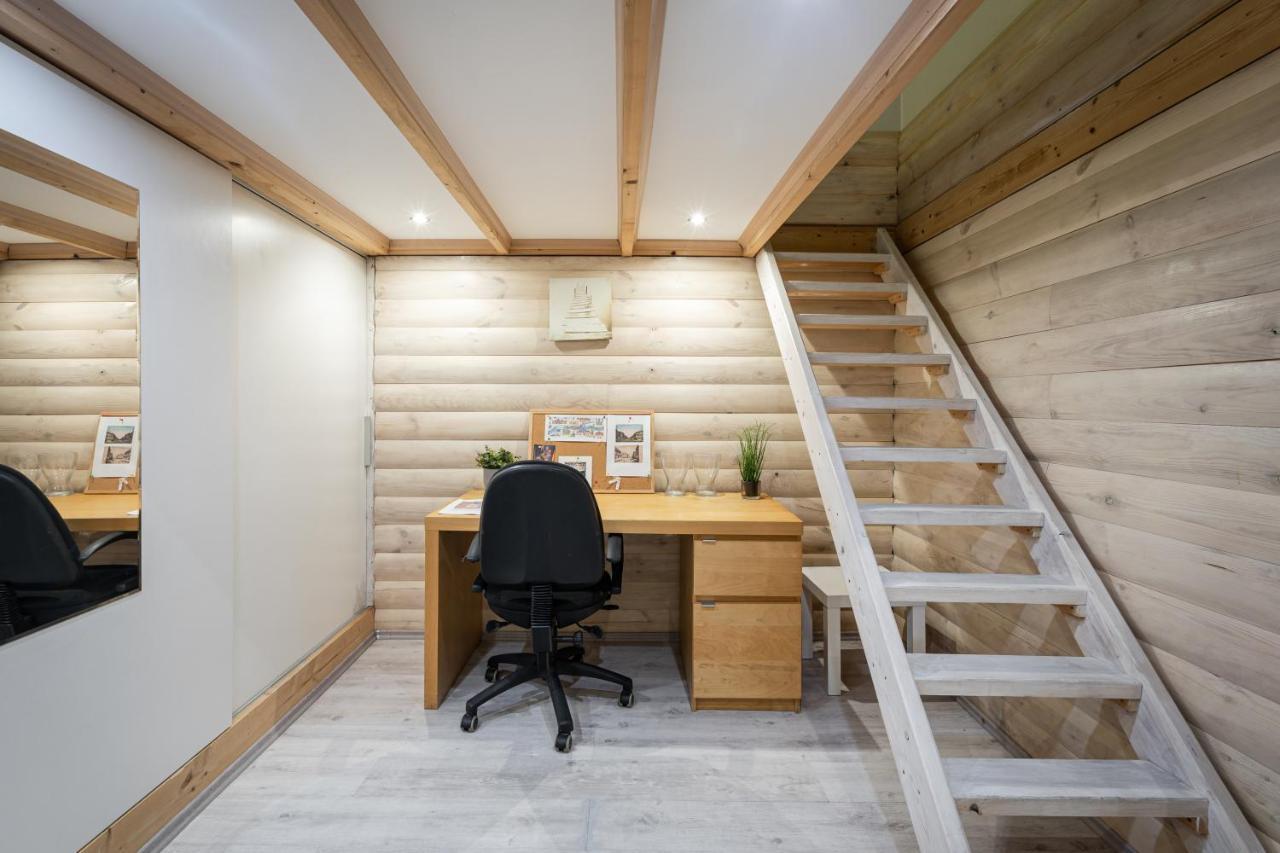 Sweet With Gallery Apartment